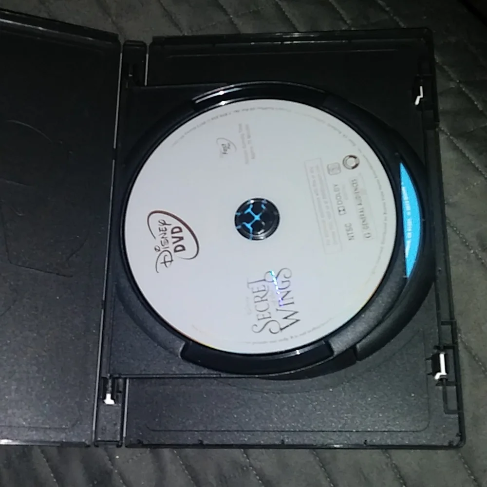 Disney DVD - Picture 2 of 5